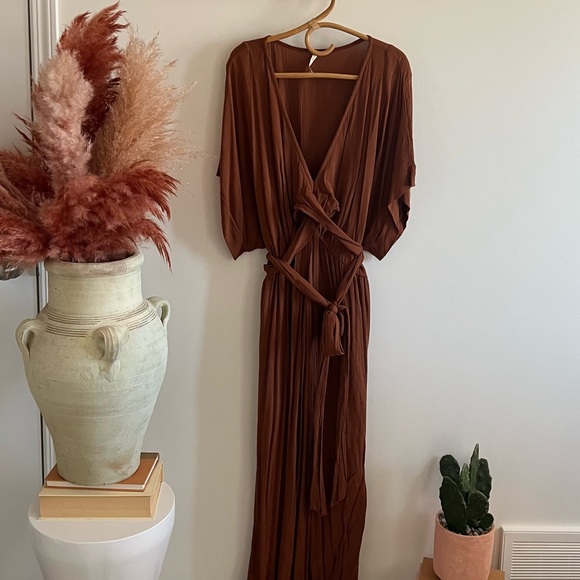hazel and folk Dresses & Skirts - Hazel and Folk melody maxi dress in cinnamon